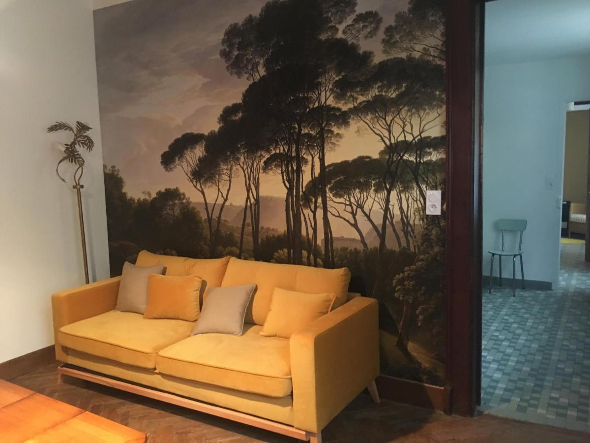 Charmant Appartement Sur Cour, Le Cerisier Bagneres-de-Bigorre Luaran gambar