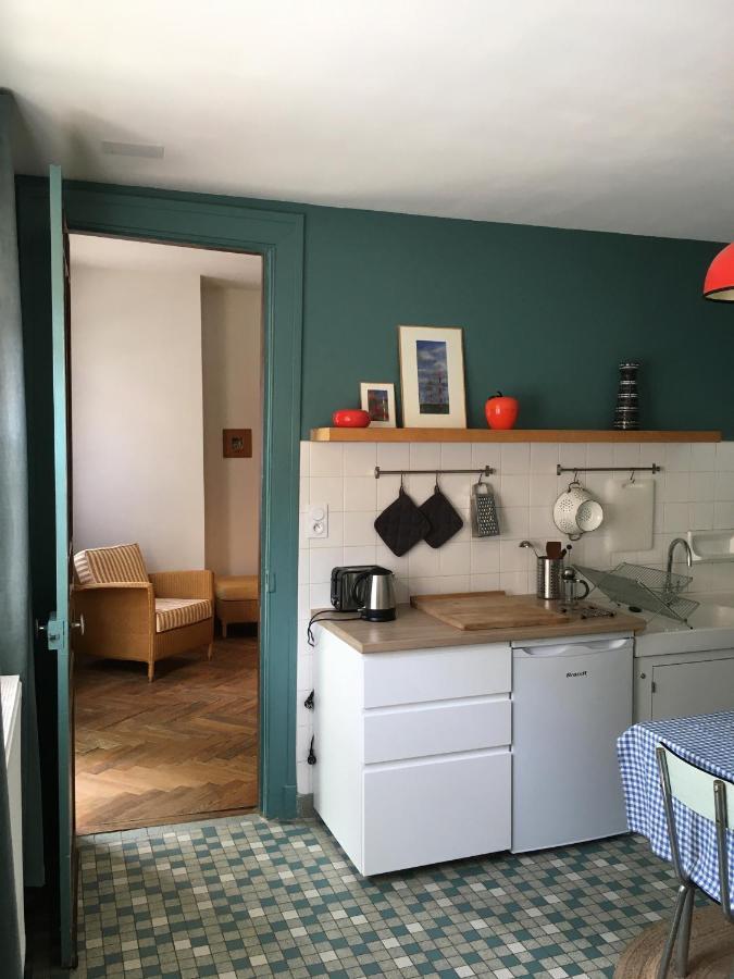 Charmant Appartement Sur Cour, Le Cerisier Bagneres-de-Bigorre Luaran gambar