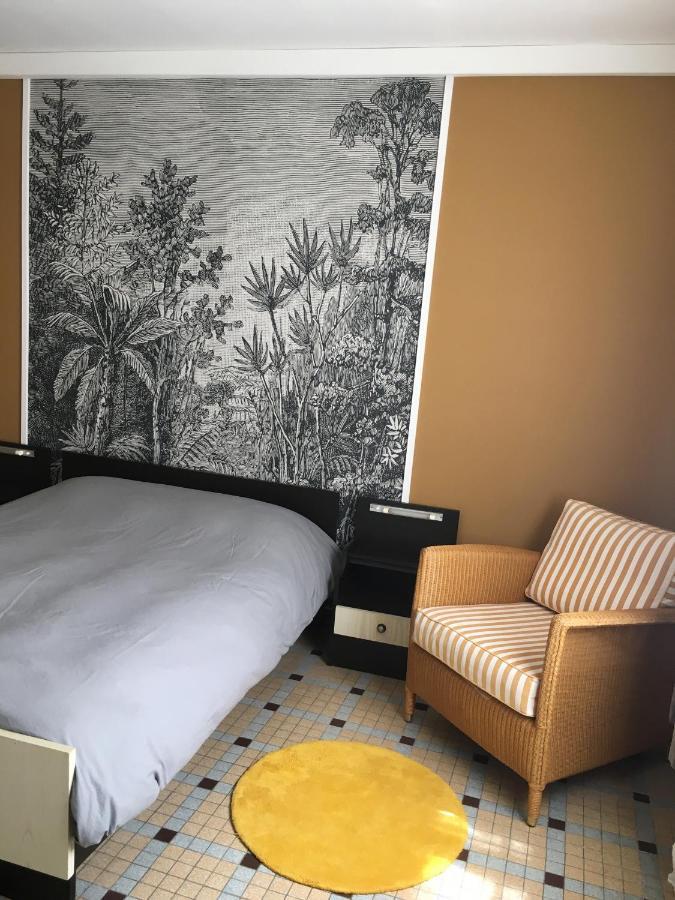 Charmant Appartement Sur Cour, Le Cerisier Bagneres-de-Bigorre Luaran gambar